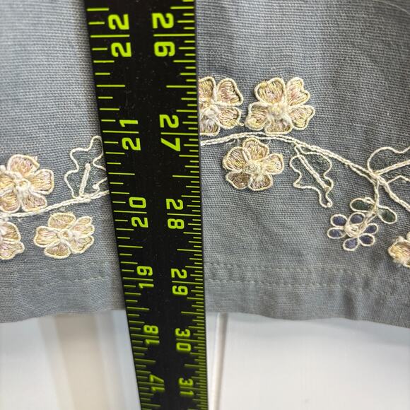 Handmade Womens Trad Wife Homestead Floral Embroidered Skirt Size L Farmgirl - Picture 6 of 6